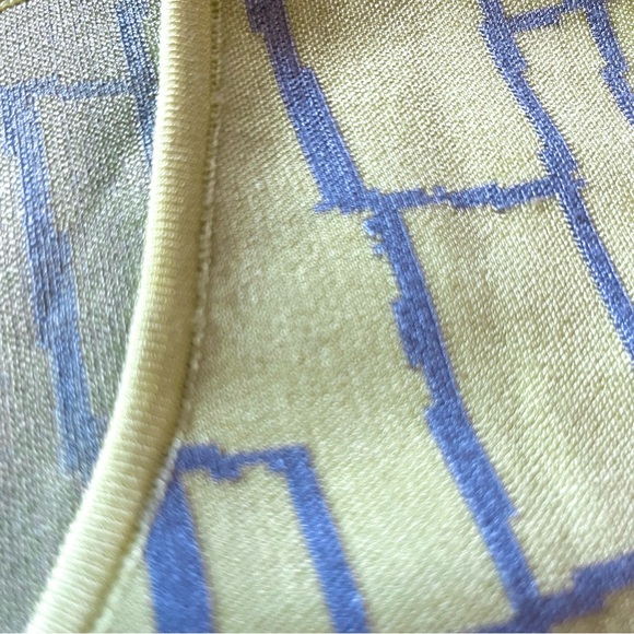 BANDAGE material dress. - Picture 4 of 6